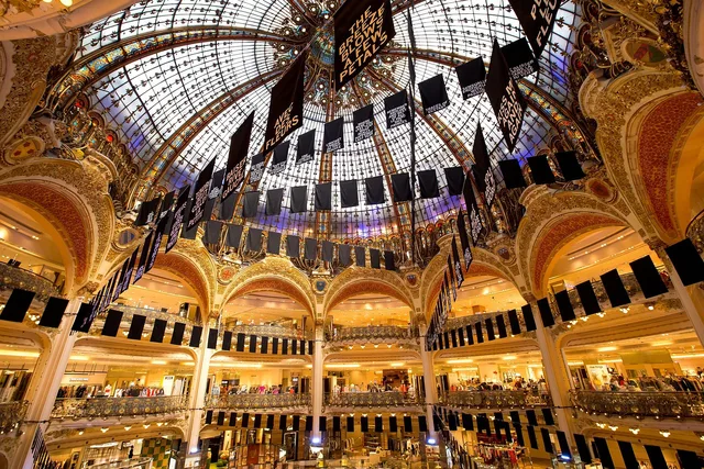 purchase, shop, paris, luxury, beauty, shopping, gallery, paris, paris, paris, paris, paris, luxury, luxury, luxury. The contract workstreams behind a retail media deal, from claims to consent handover