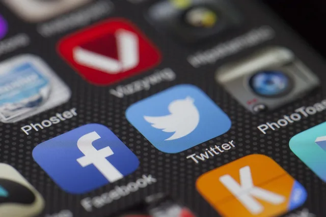 social media, connection, icons, internet, online, communication, concept, network, networking, social media, social media, social media, social media, social media, online. Retail media risk scenarios with triggers and responses but no invented incidents